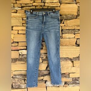 American Eagle next level stretch cropped jeggings size 10 regular